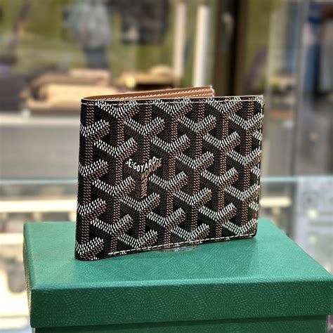 goyard bifold victoire wallet|goyard card wallet price.